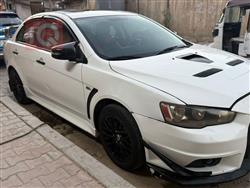 میتسوبیشی لانسەر